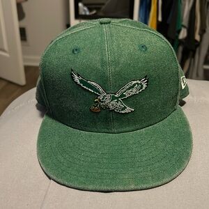 New Era distressed Eagles SnapBack hat